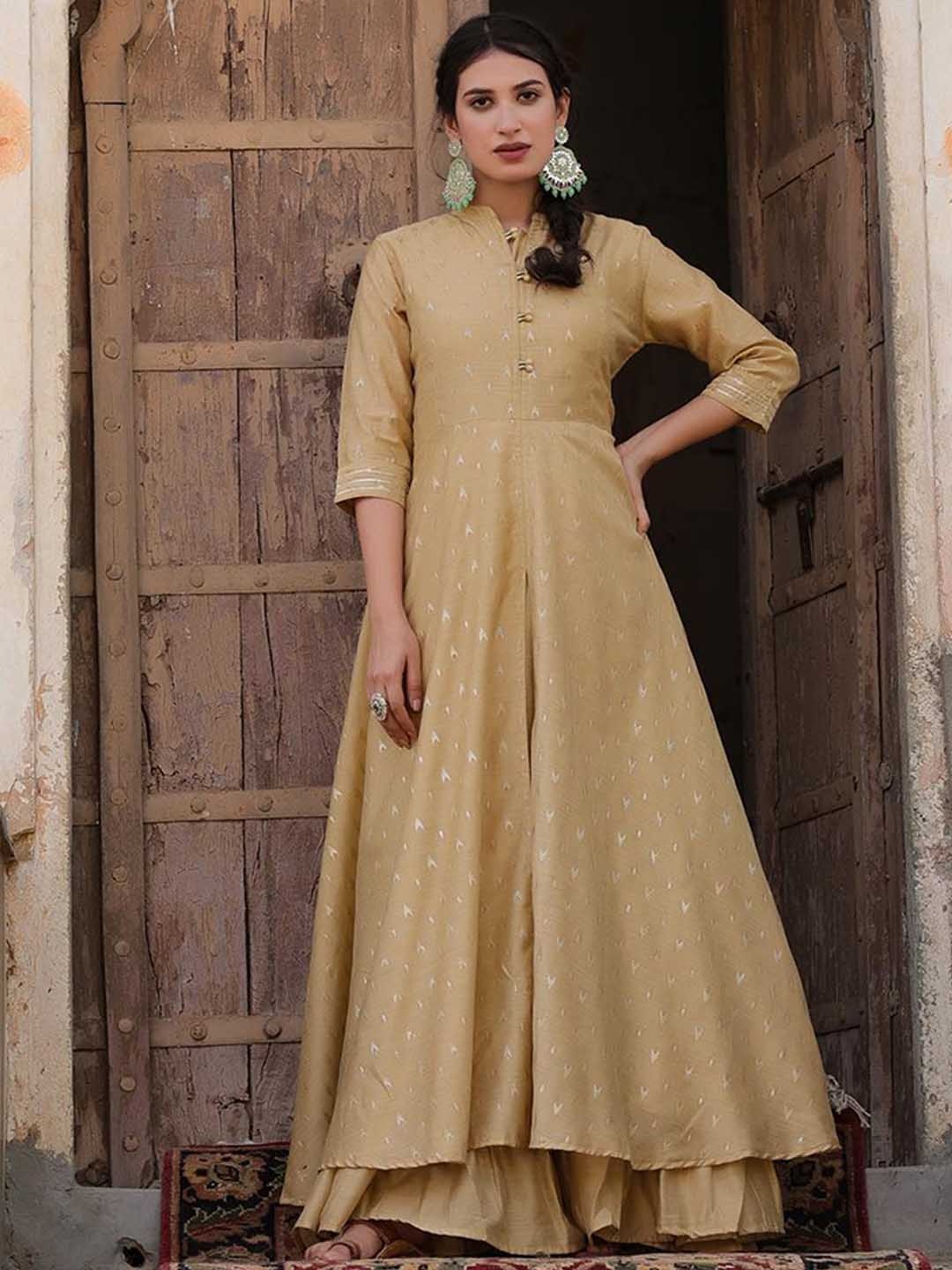 

SCAKHI Women Taupe Grandeur & Majestic Artwork Chanderi Silk Kurta