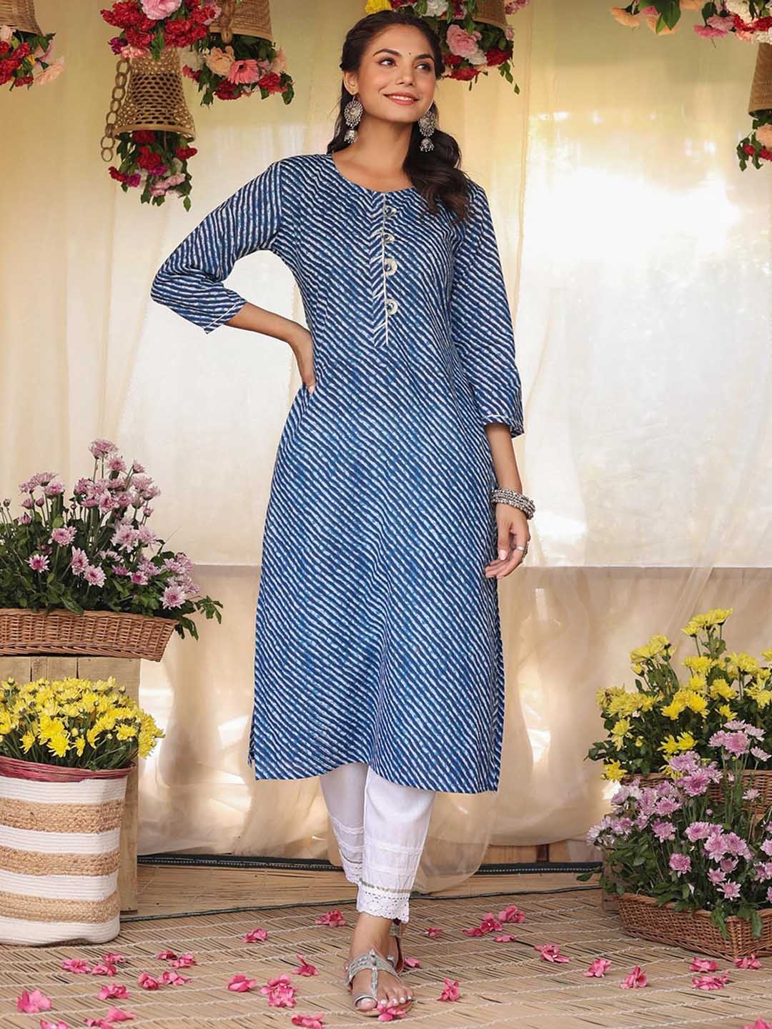 

SCAKHI Women Navy Blue Printed Indigo Kurta