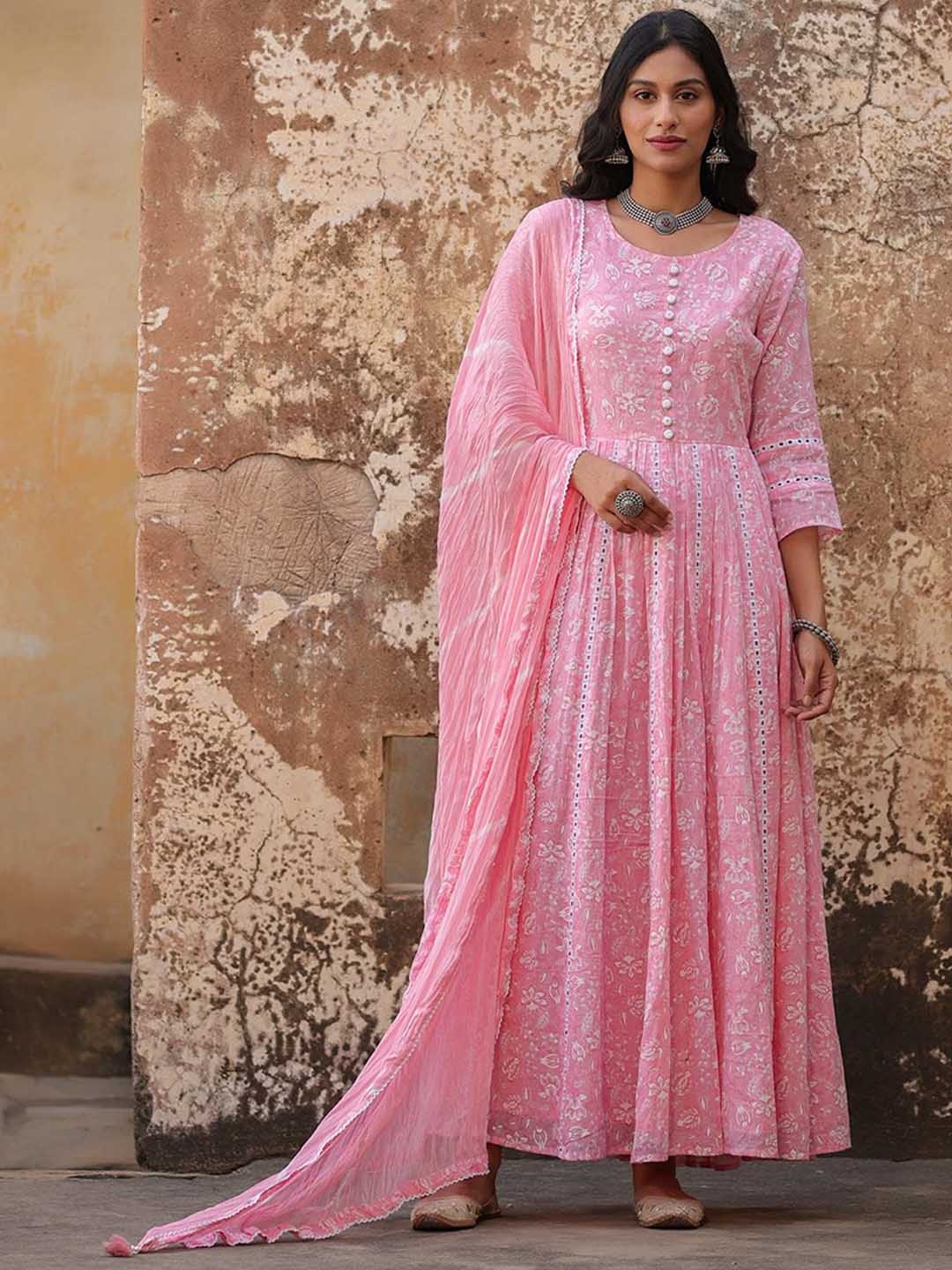 

SCAKHI Women Pink Ethnic Motifs Printed Anarkali Kurta