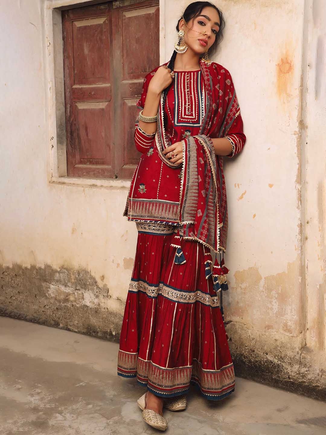 

SCAKHI Women Maroon Floral Embroidered Panelled Gotta Patti Chanderi Silk Kurti with Sharara & With Dupatta