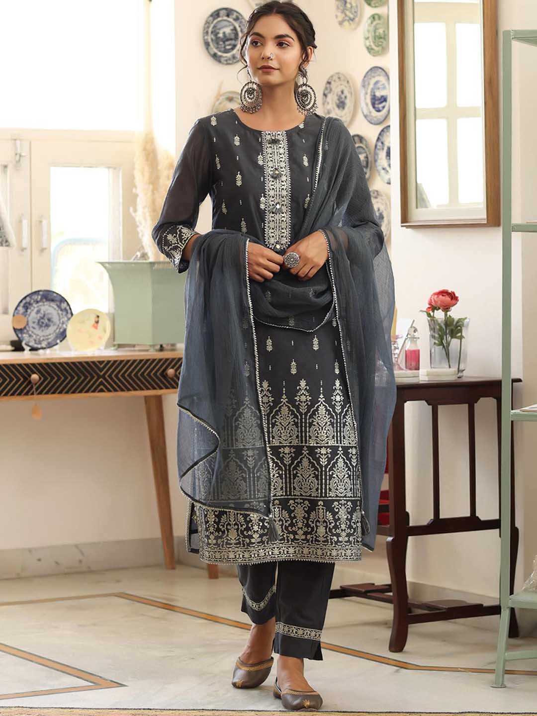 

SCAKHI Women Ethnic Motifs Printed Gotta Patti Chanderi Silk Kurta with Trousers & Dupatta, Grey