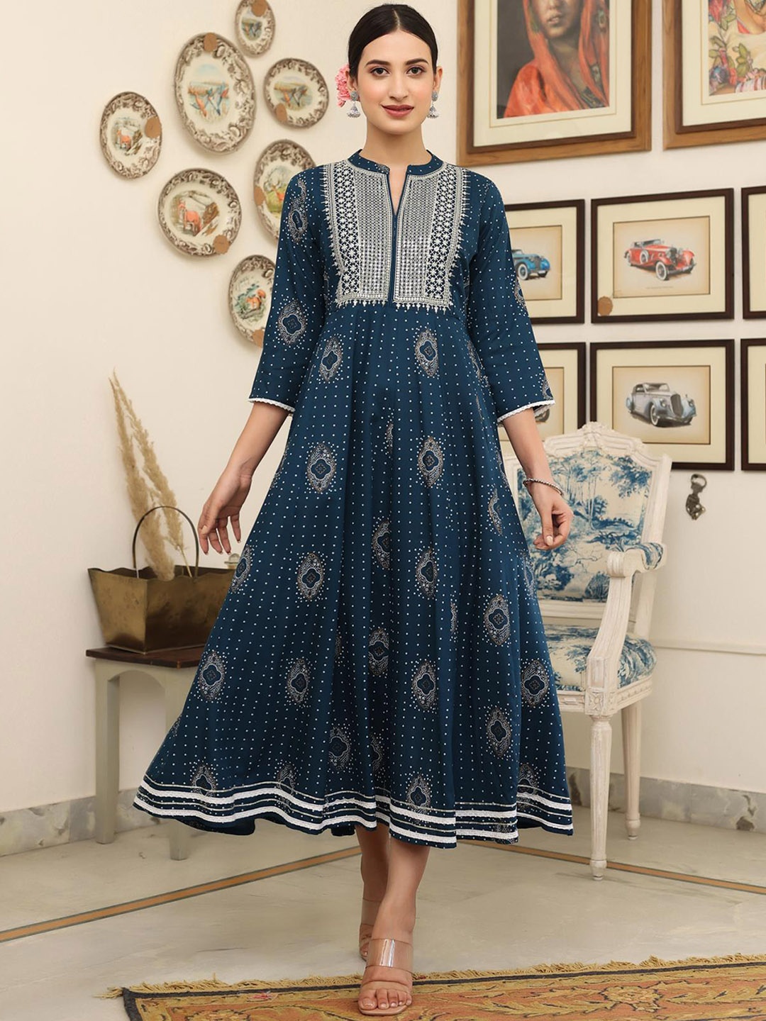 

SCAKHI Women Teal Ethnic Motifs Printed Kurta