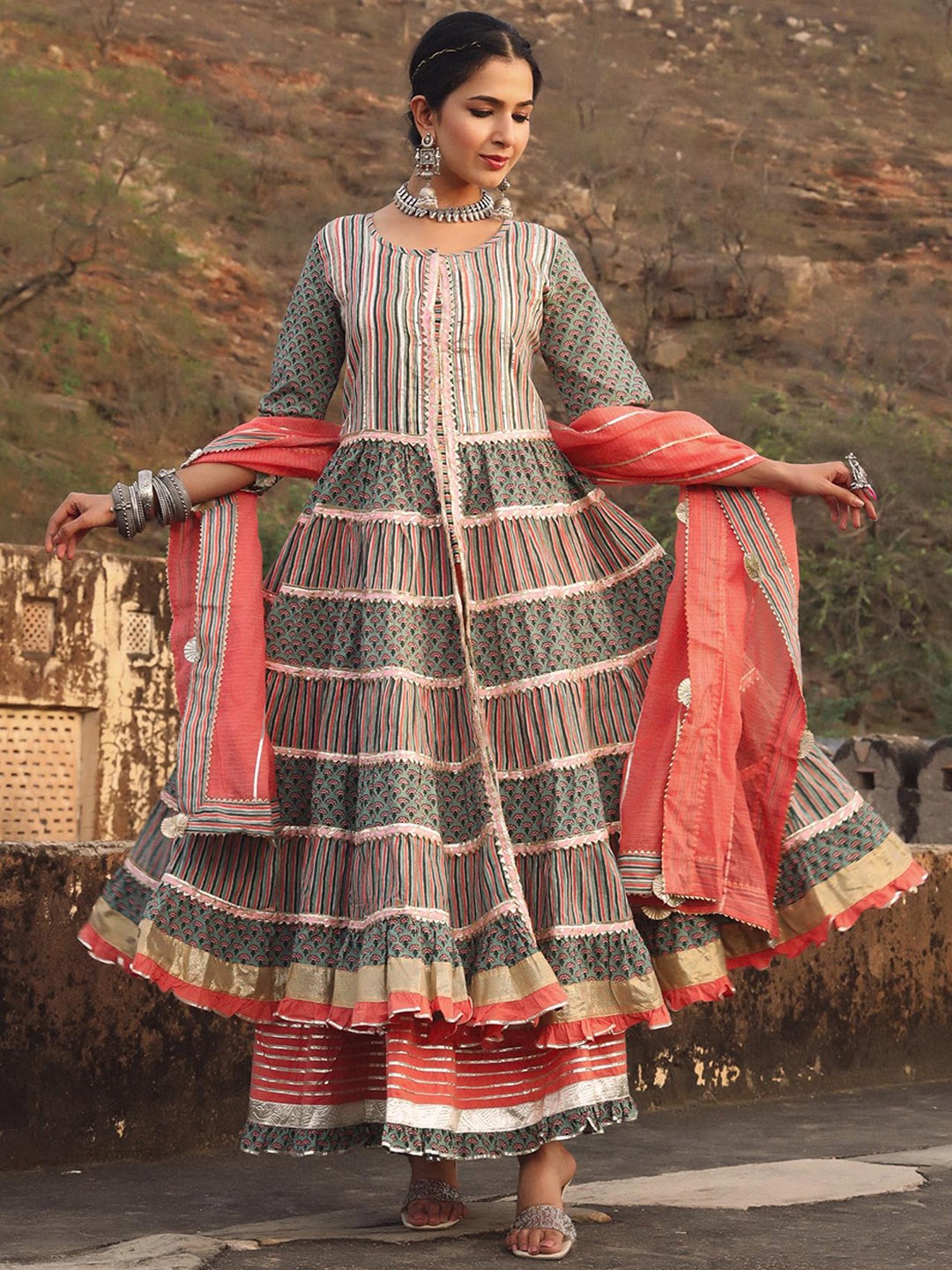 

SCAKHI Women Ethnic Motifs Printed Tiered Pure Cotton Kurta with Palazzos & With Dupatta, Peach
