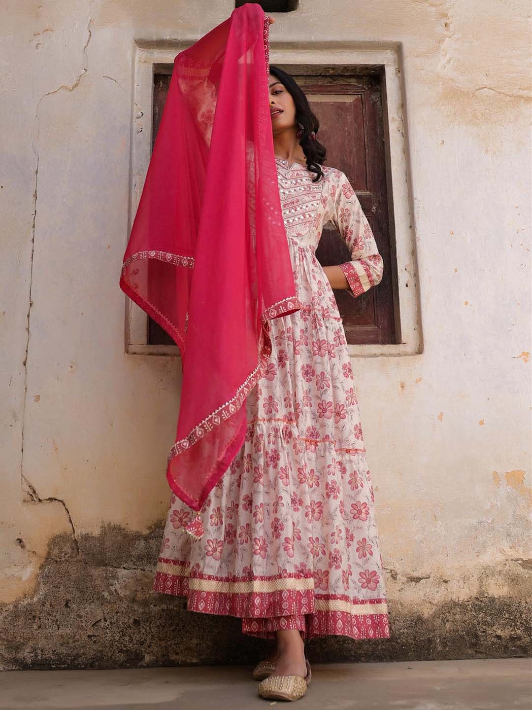 

SCAKHI Women Floral Printed Tiered Mirror Work Kurta with Trousers & With Dupatta, Pink