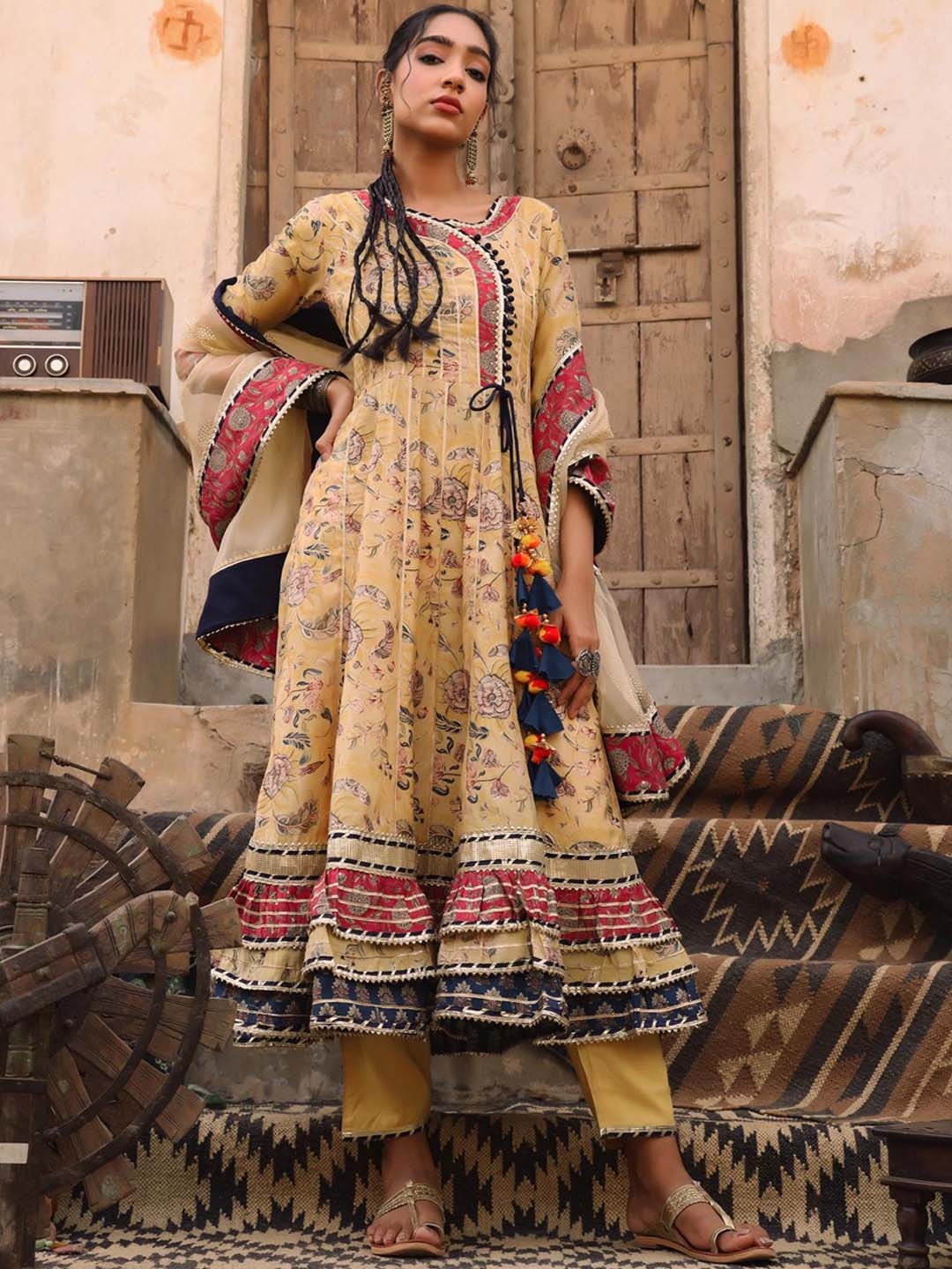 

SCAKHI Women Floral Printed Angrakha Gotta Patti Pure Silk Kurta set, Mustard