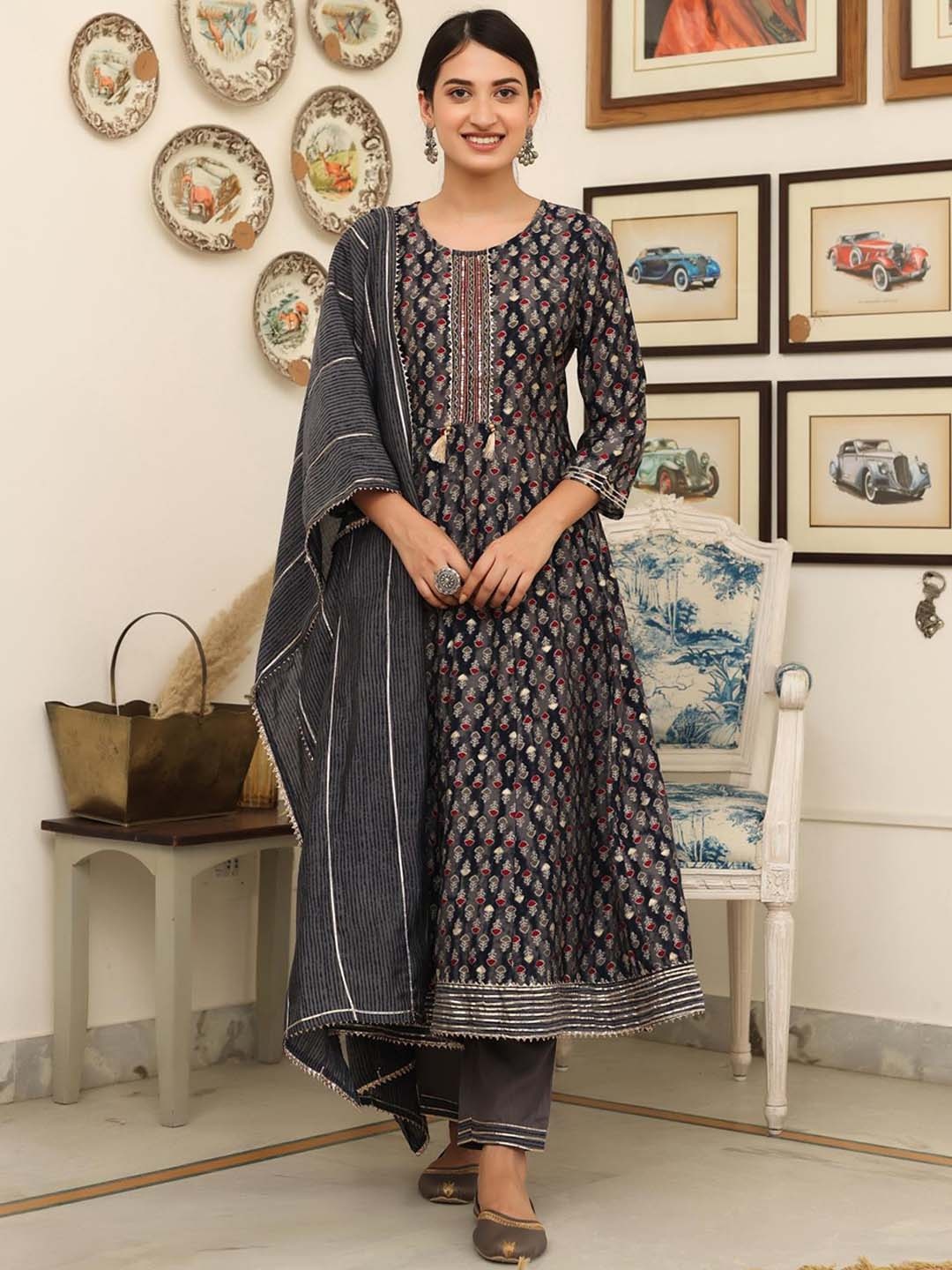 

SCAKHI Women Navy Blue Floral Printed Panelled Sequinned Kurta with Trousers & With Dupatta