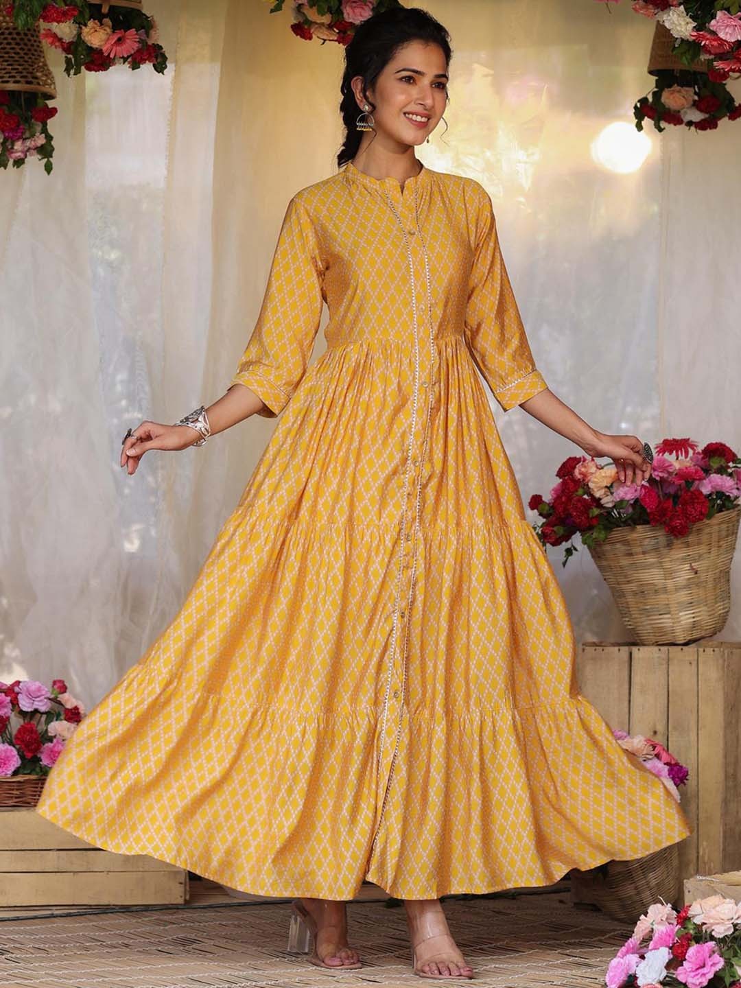 

SCAKHI Women Mustard Yellow Printed Tiering Anarkali Kurta