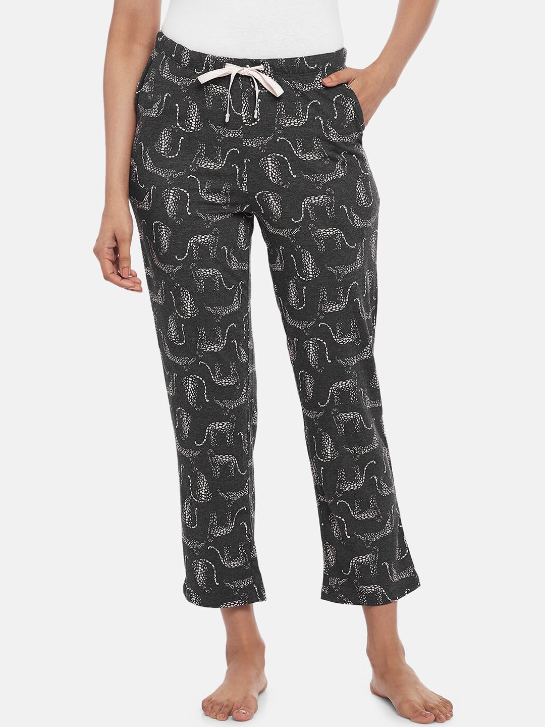 

Dreamz by Pantaloons Women Charcoal Grey Printed Cotton Lounge Pant