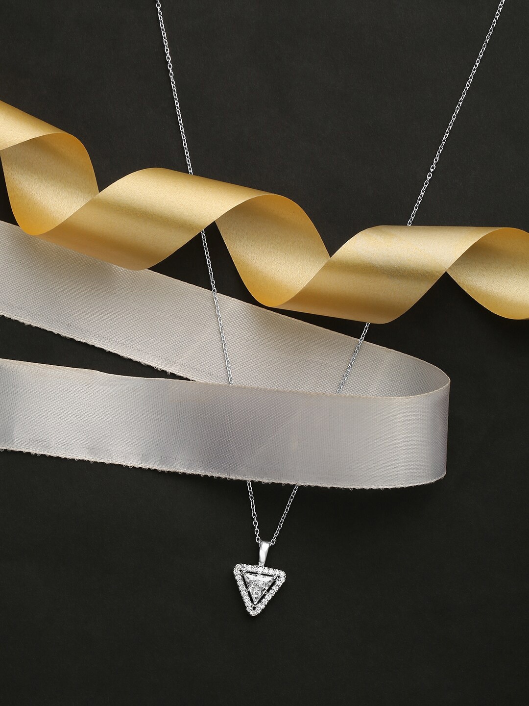 

HOT AND BOLD Silver-Plated & White Brass Silver-Plated Necklace