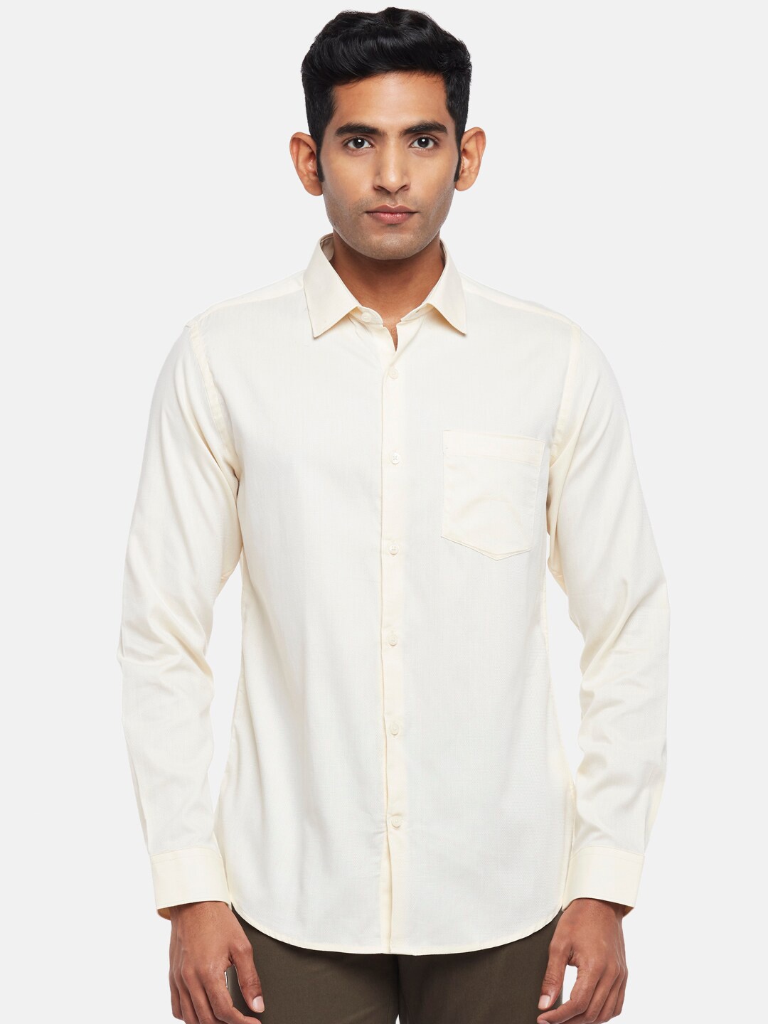 

BYFORD by Pantaloons Men Solid Casual Shirt, Yellow