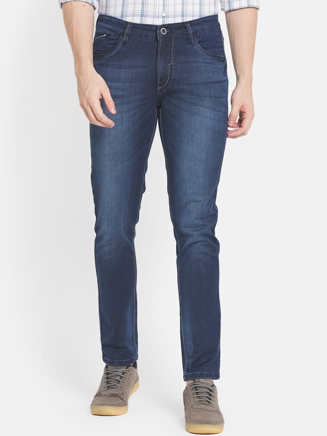 

Octave Men Blue Slim Fit Light Fade Stretchable Jeans