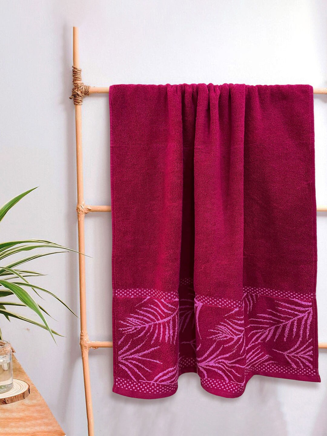 

Aura Wedelia Printed Pure Cotton 380 GSM Large Bath Towel, Fuchsia