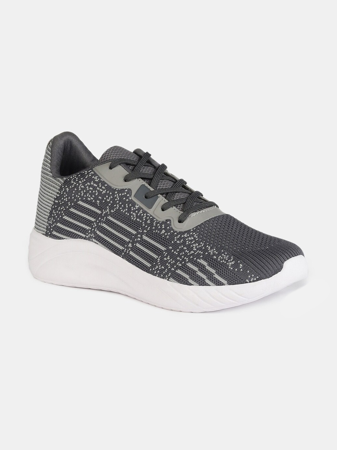 

HIGHLANDER Men Grey Woven Design Sneakers