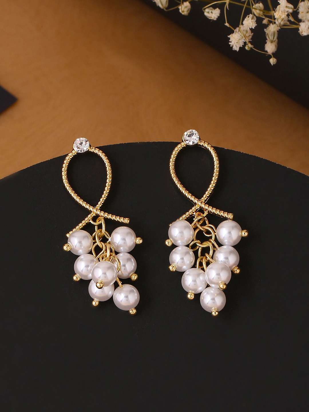 

Unwind by Yellow Chimes Gold-Plated & White Contemporary Drop Earrings