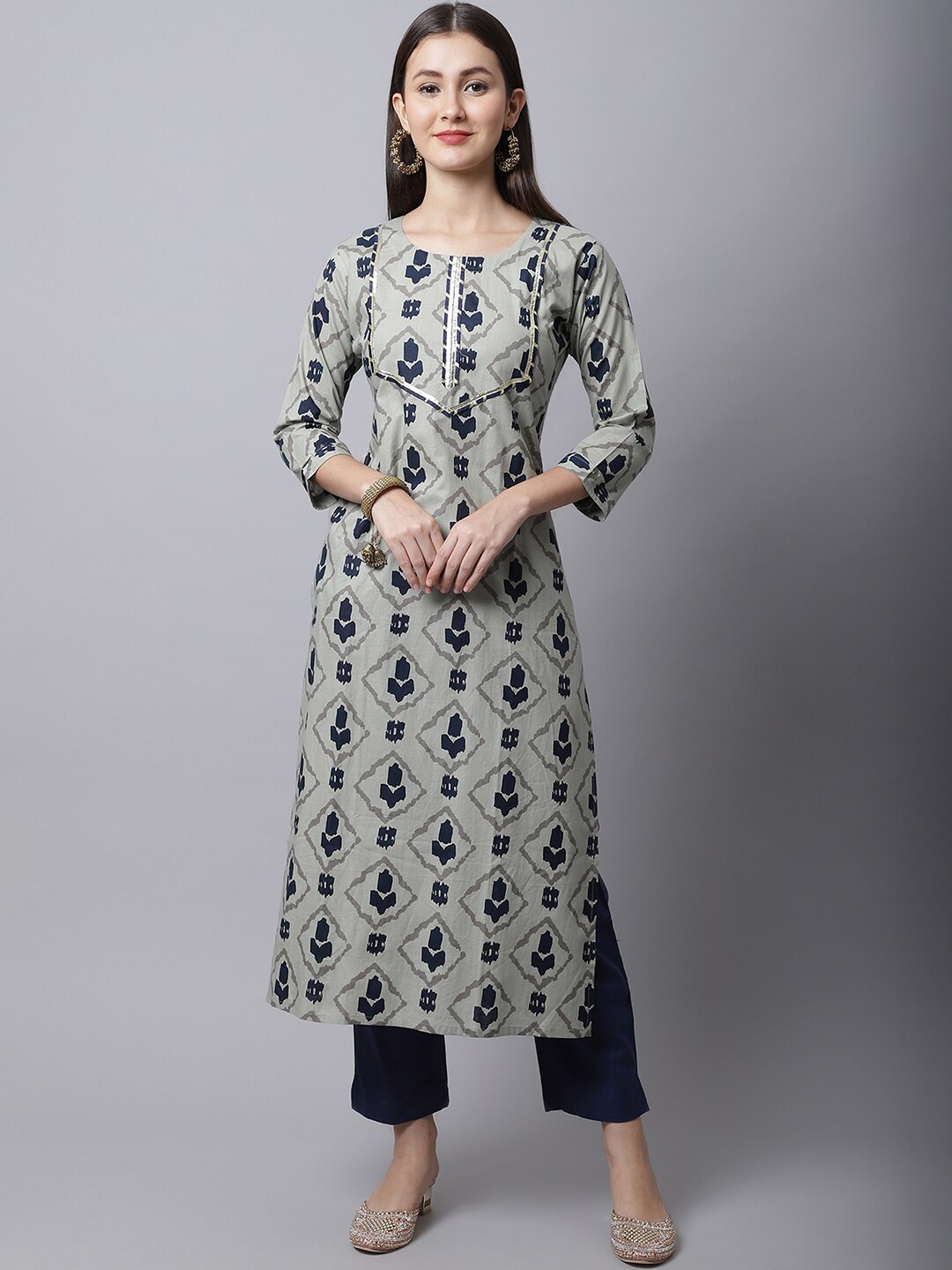 

Pistaa Women Grey Printed Cotton Kurta