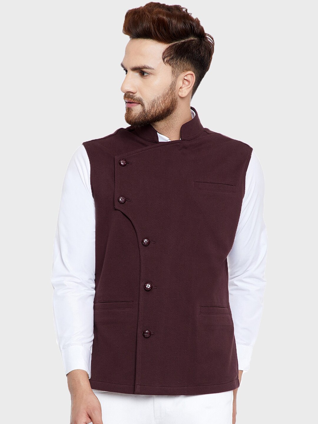 

Hypernation Men Brown Solid Mandarin Collar Nehru Jacket