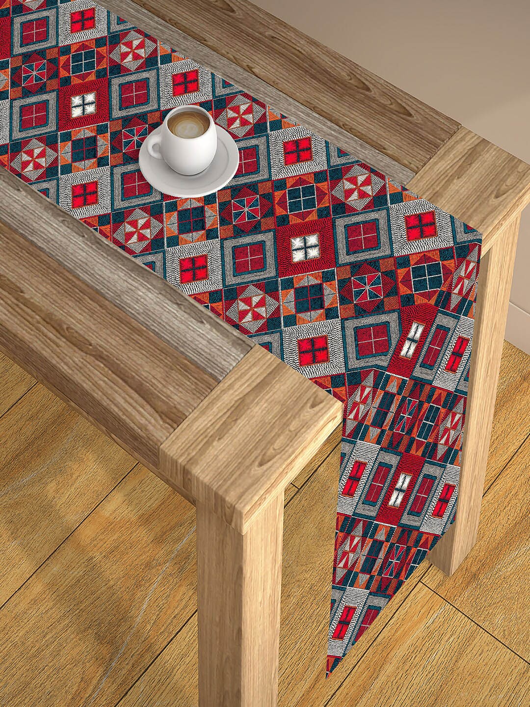 

AEROHAVEN Red & Blue Printed 6 Seater Poly Matte Table Runners