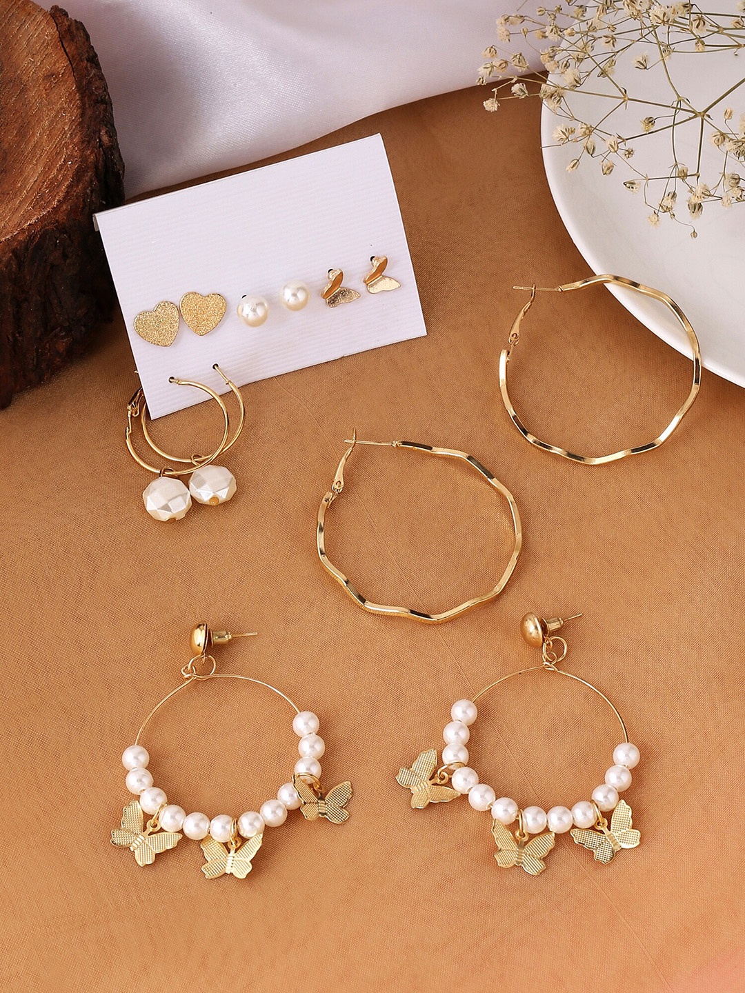 

Yellow Chimes Set Of 6 Gold-Plated & White Stud and Pearl Hoop Earrings