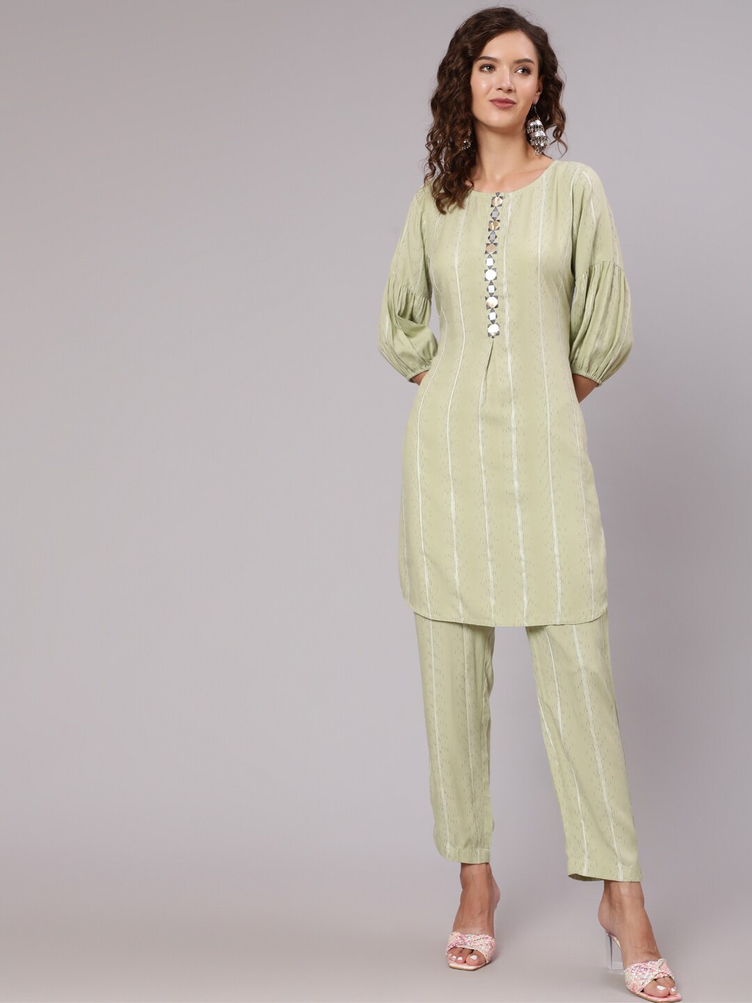 

Jaipur Kurti Women Green Printed Thread Work Kurta with Trousers