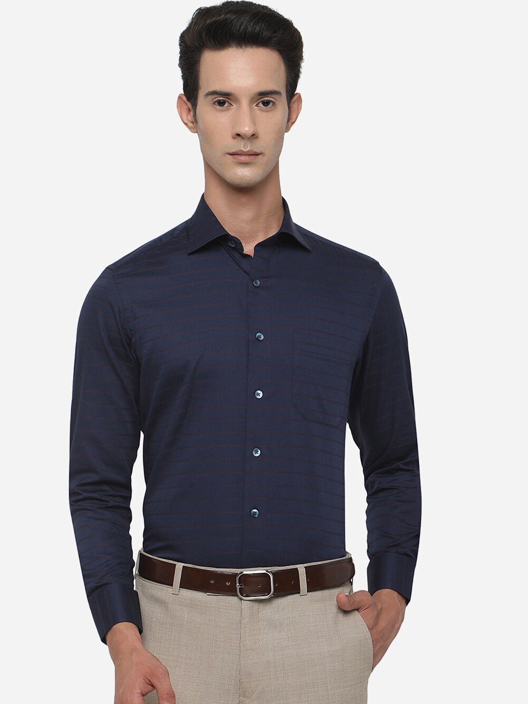 

METAL Men Blue Slim Fit Striped Formal Shirt