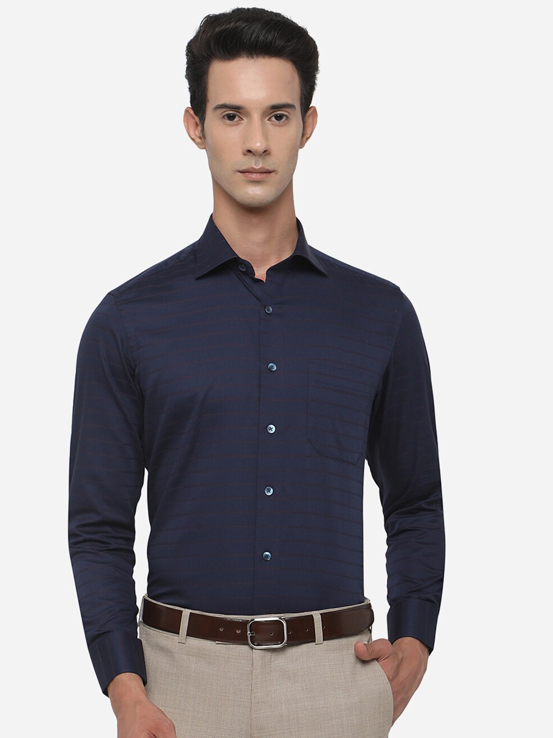 

METAL Men Blue Slim Fit Striped Formal Shirt