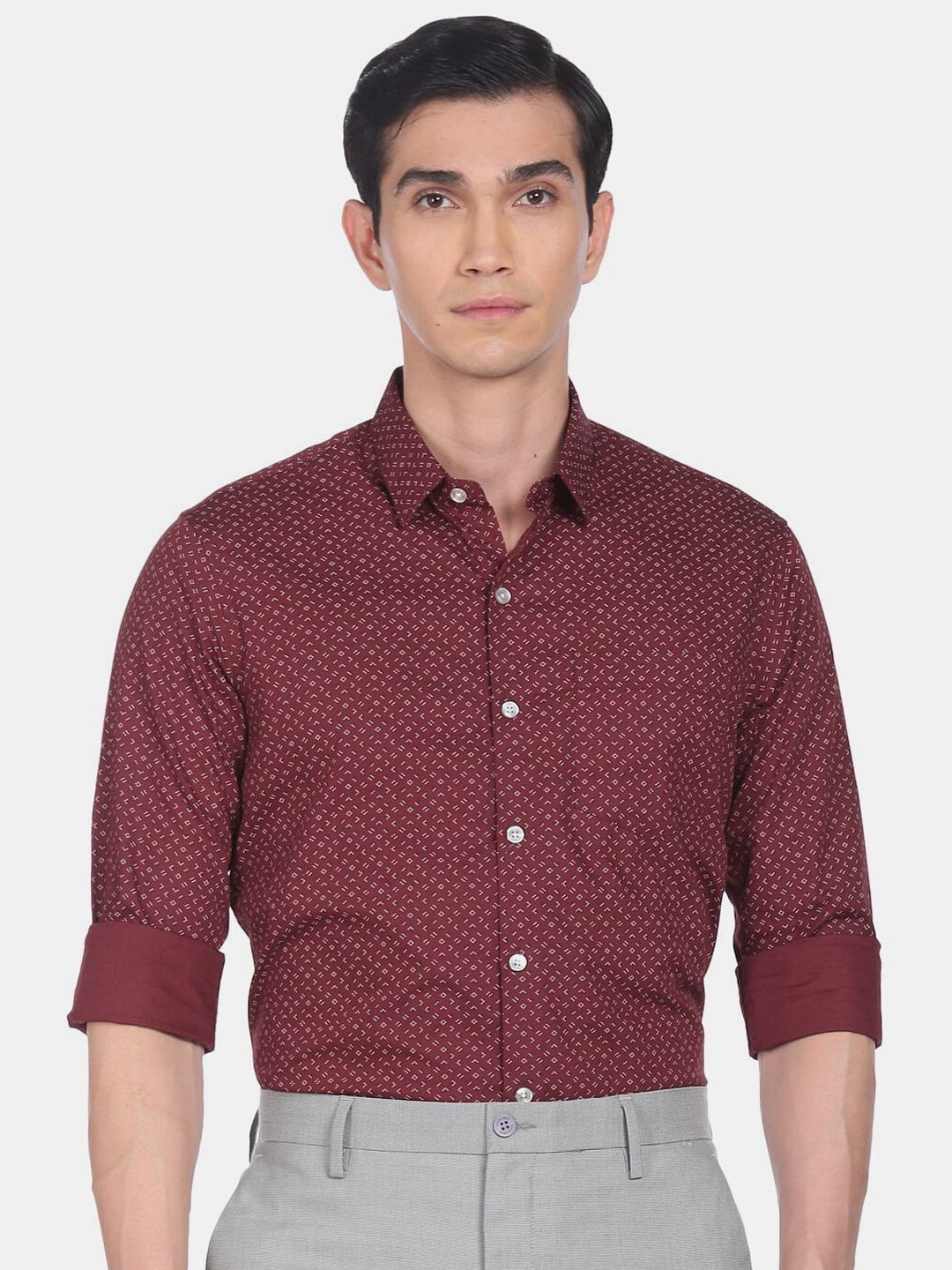 

Excalibur Men Red Slim Fit Printed Casual Shirt