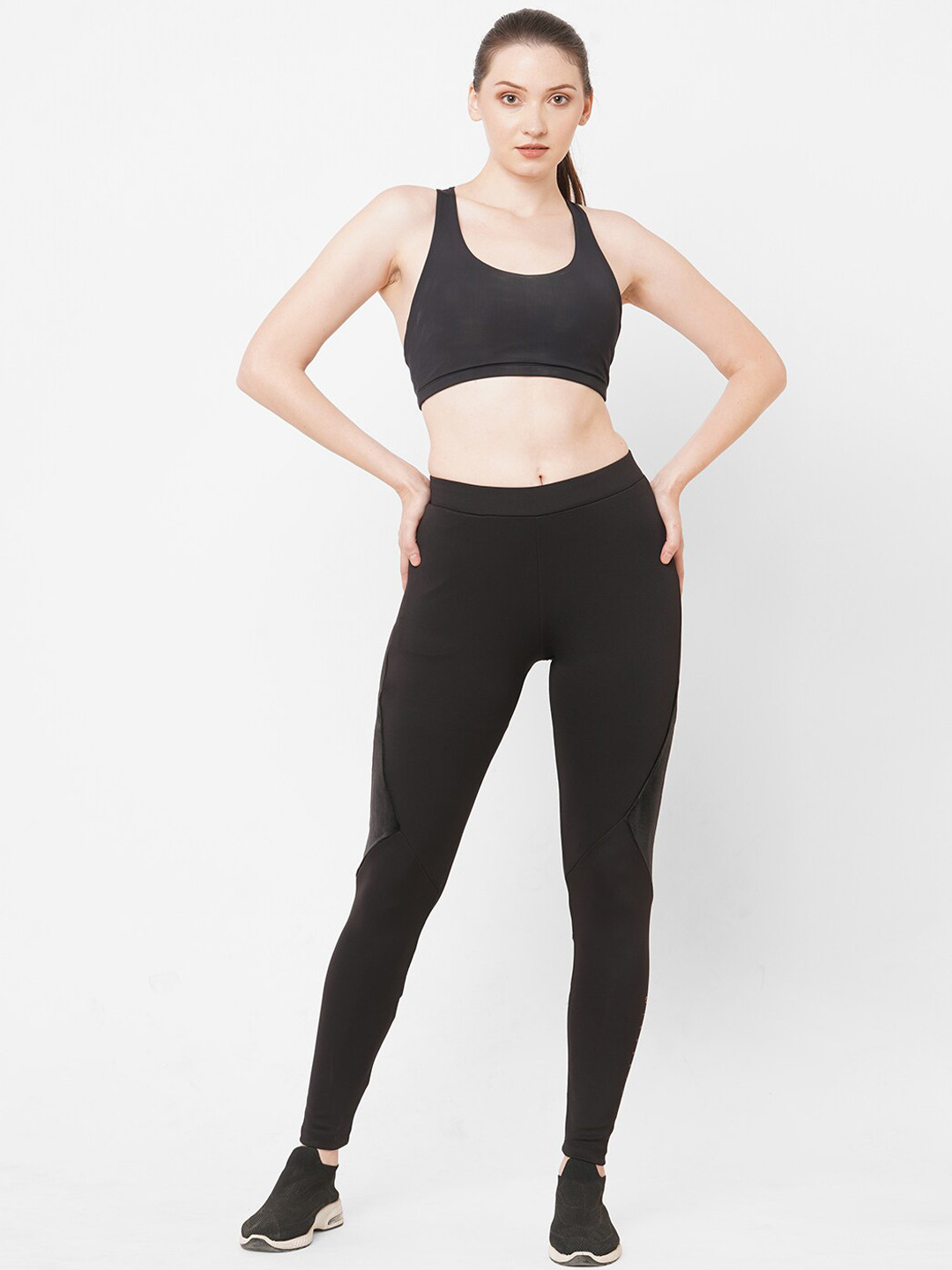 

Sweet Dreams Women Black Solid Tights