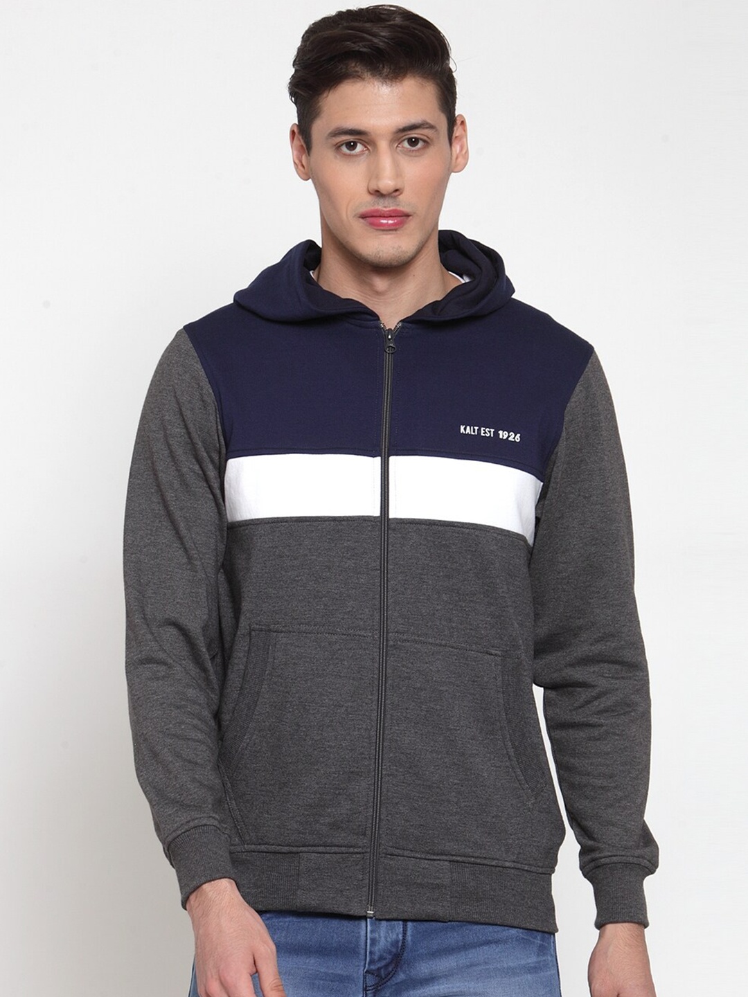 

Kalt Men Colourblocked Fleece Sweatshirt, Grey