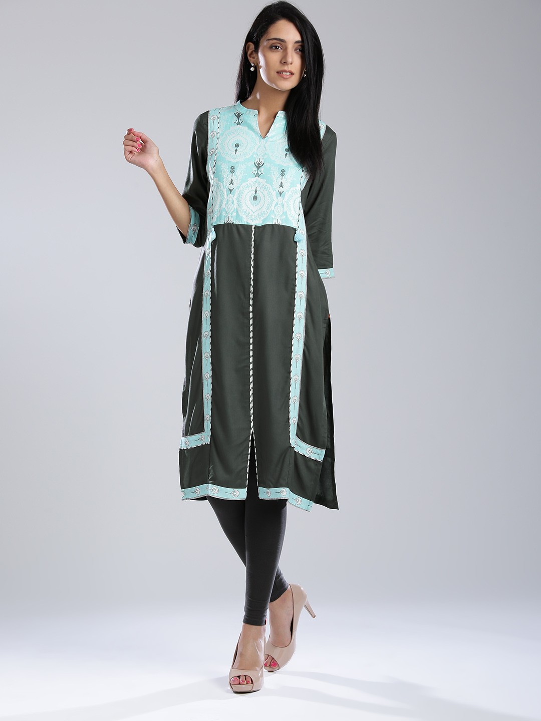 

W Women Grey & Blue Woven Design A-Line Kurta
