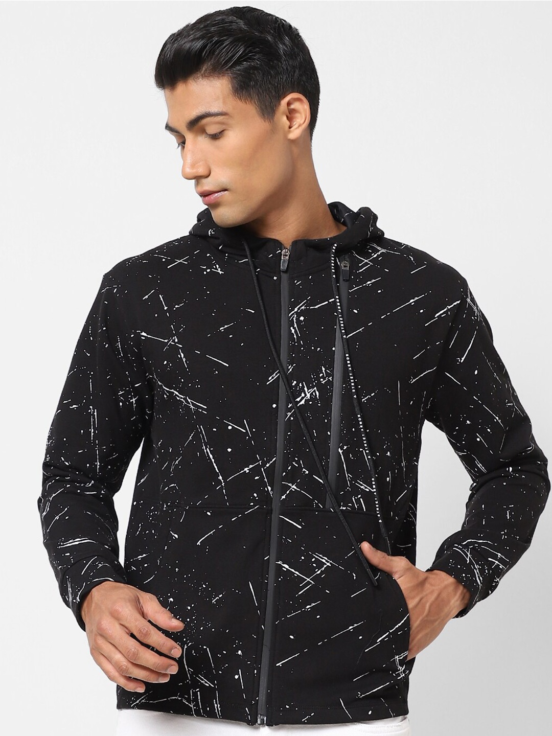 

Street Armor by Pantaloons Men Printed Sweatshirt, Black