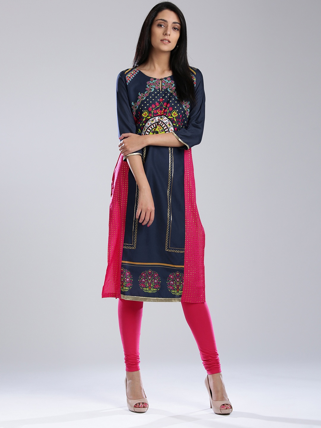 

W Women Navy & Pink Printed Straight Kurta, Navy blue