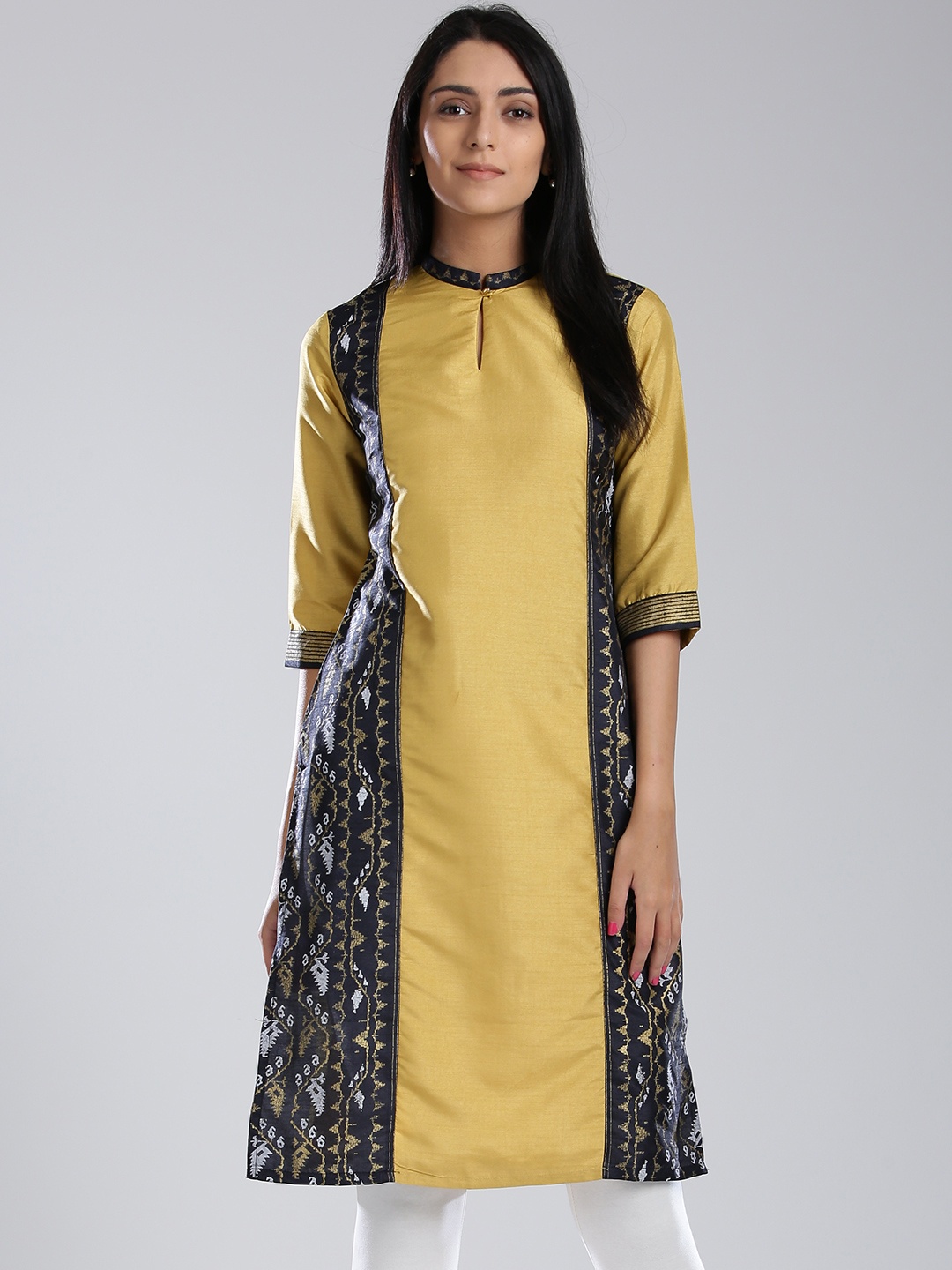 

W Women Mustard Yellow & Black Printed Straight Kurta