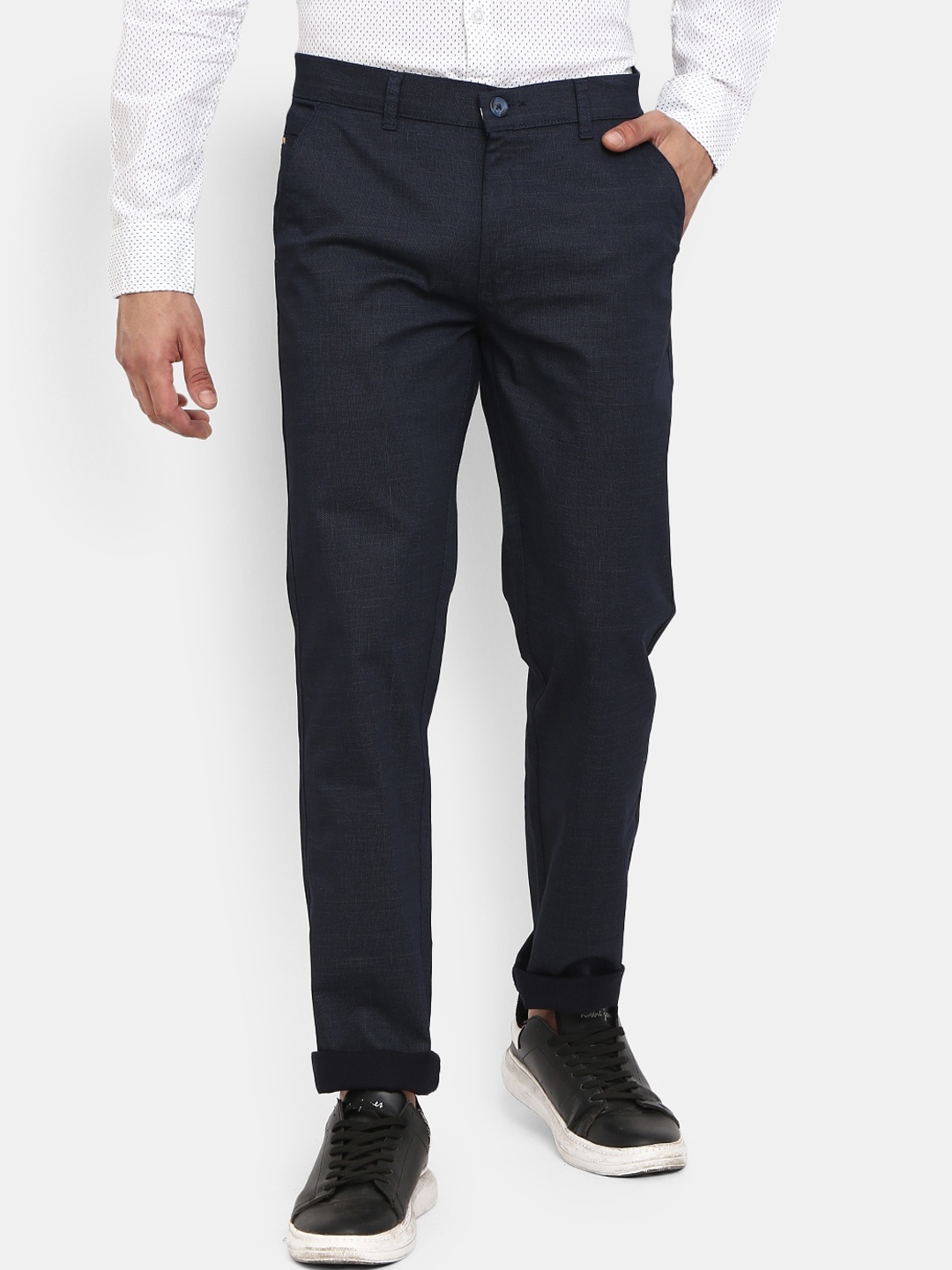 

V-Mart Men Navy Blue Classic Slim Fit Chinos Trouser