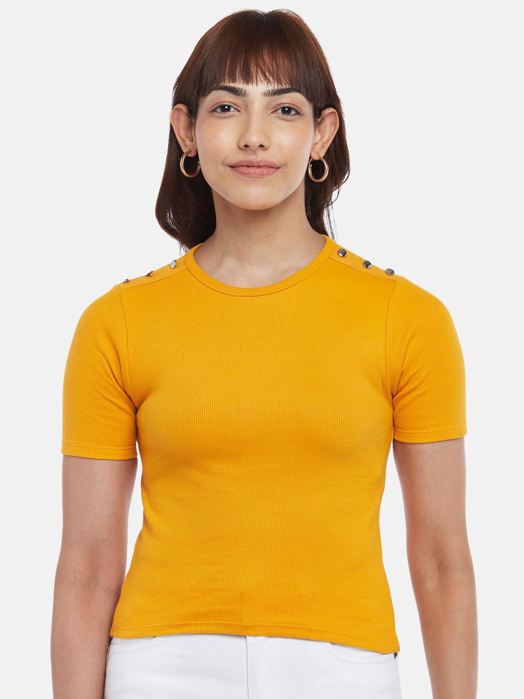 

People Women Yellow Solid Fitted Crop Top