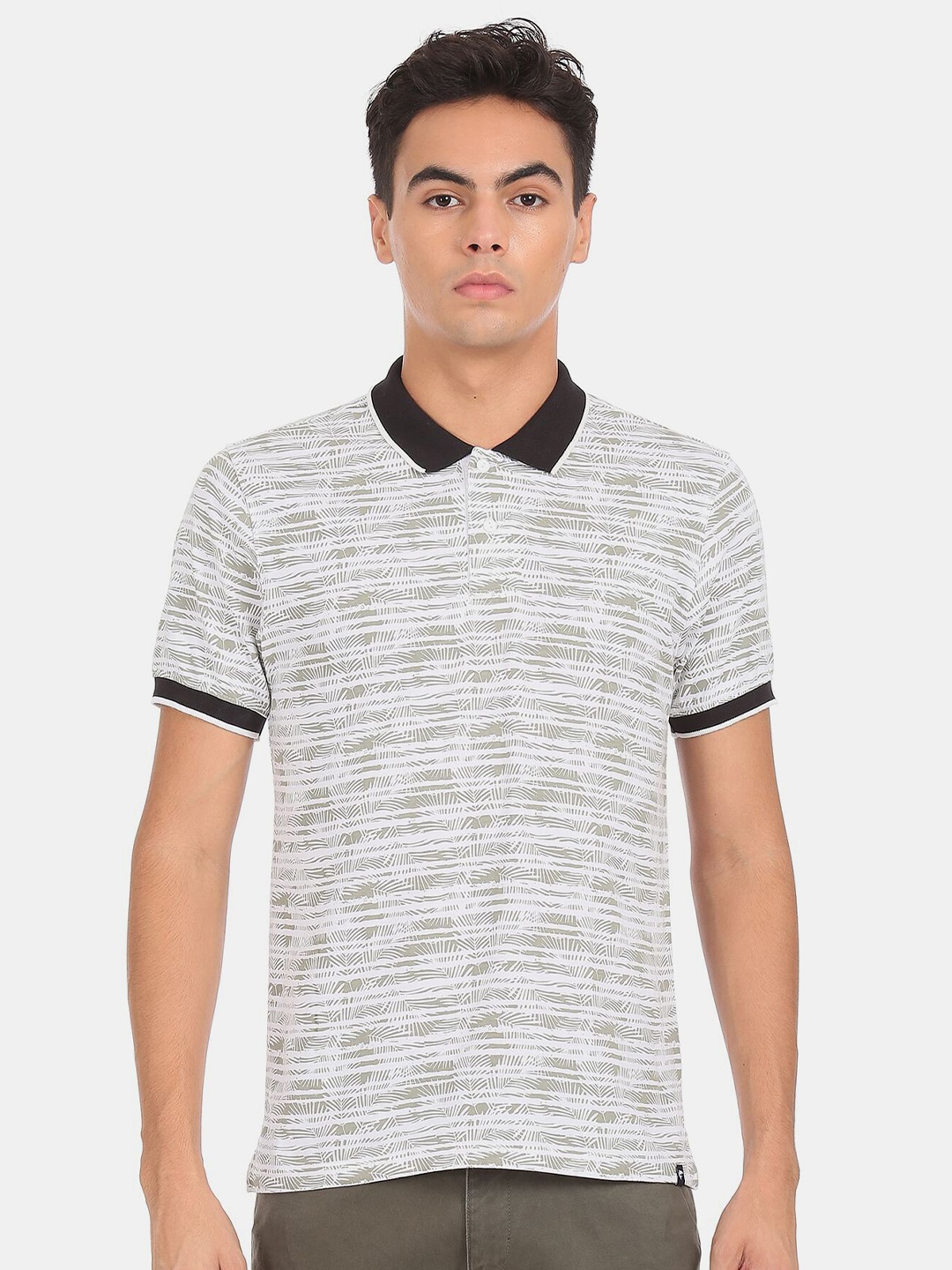 

Ruggers Men White Striped Polo Collar Cotton T-shirt