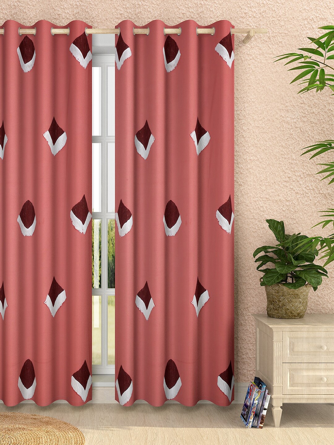 

Sangria Peach-Coloured & White Set of 2 Geometric Room Darkening Door Curtains