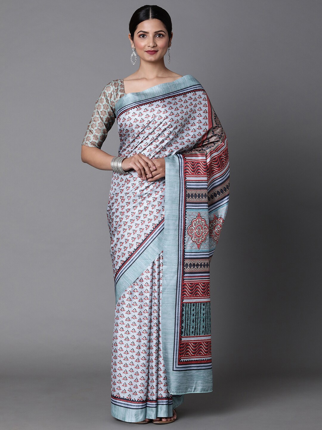 

Mitera Blue & Red Floral Printed Silk Blend Bagh Saree