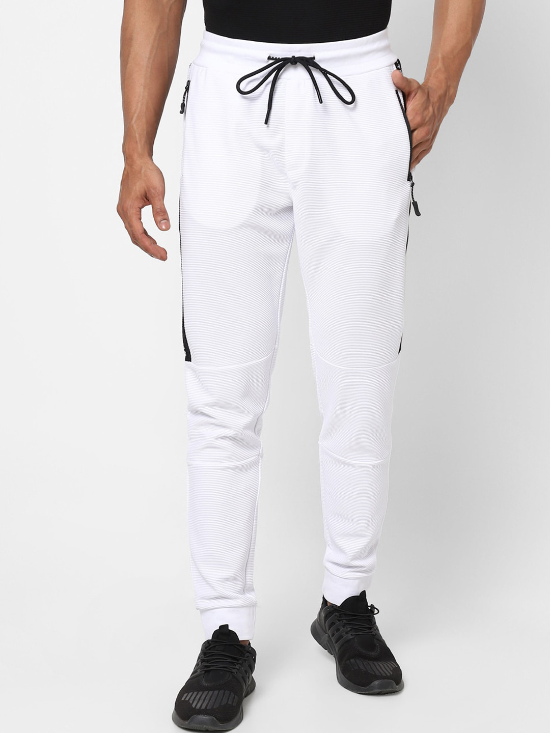 

Street Armor by Pantaloons Men White Jogger Trouser