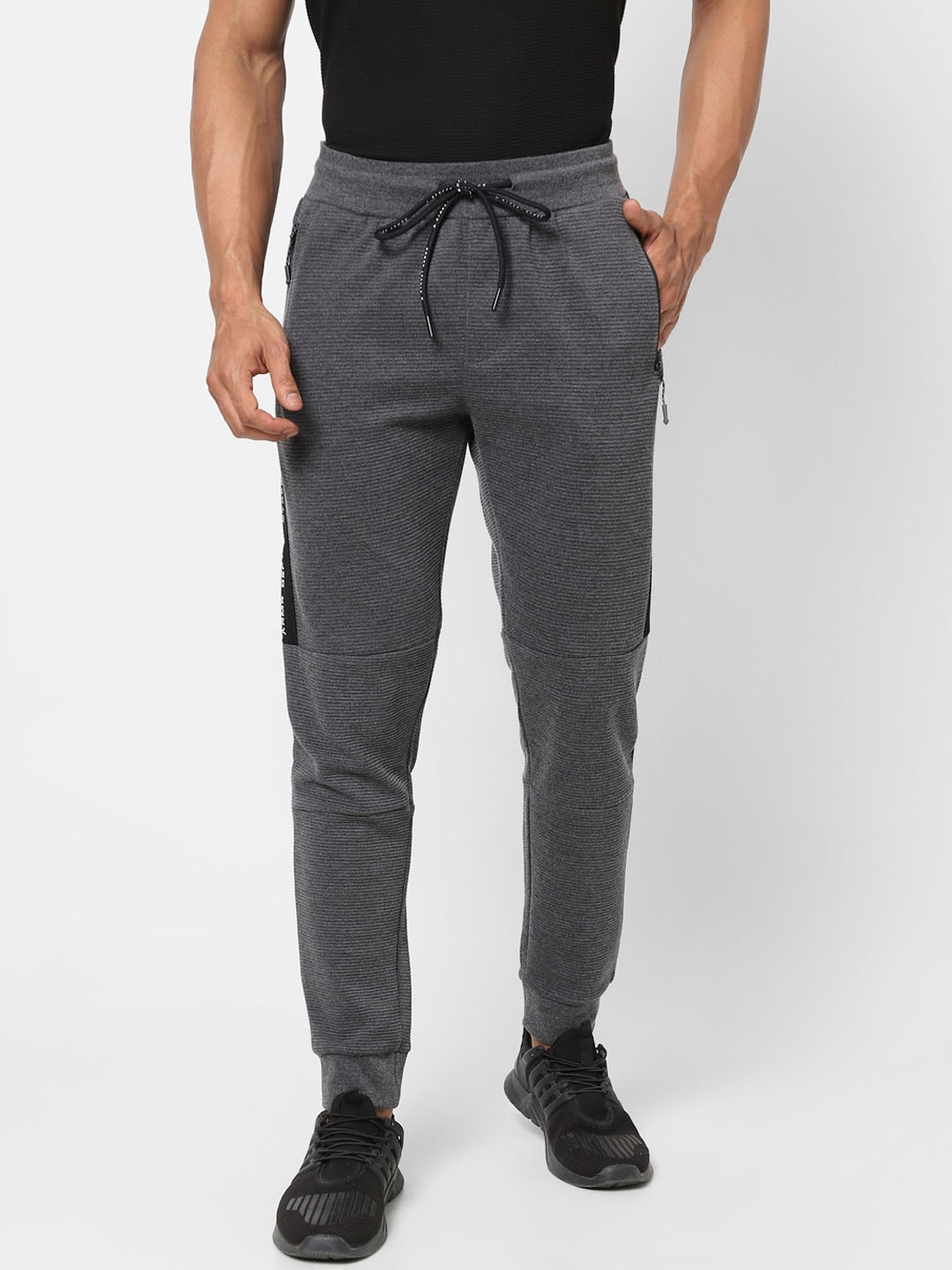 

Street Armor by Pantaloons Men Joggers Trousers, Grey