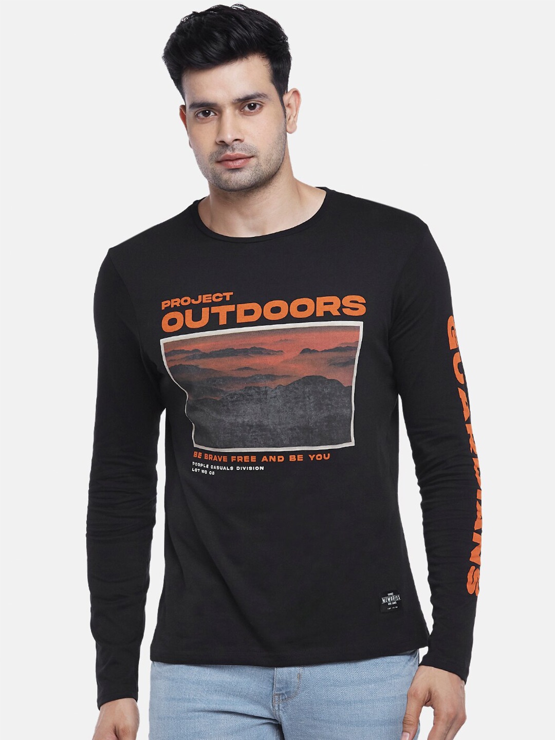 

People Men Black Typography Printed Slim Fit Cotton T-shirt