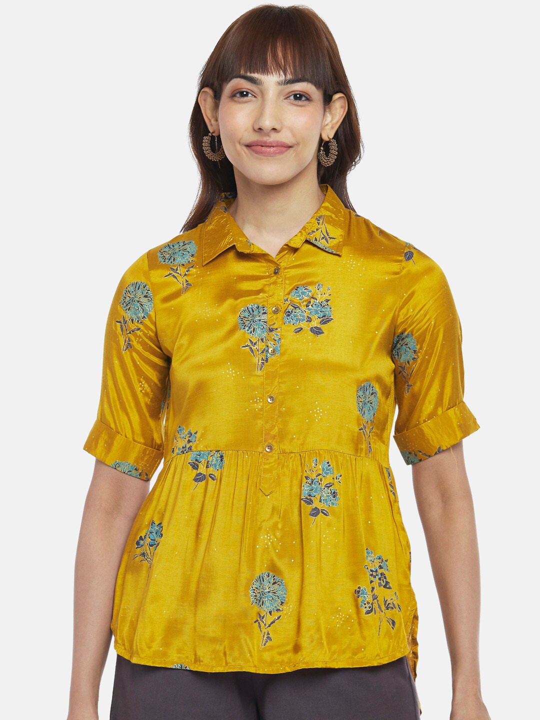 

AKKRITI BY PANTALOONS Women Mustard & Blue Shirt Collar Printed Tunic