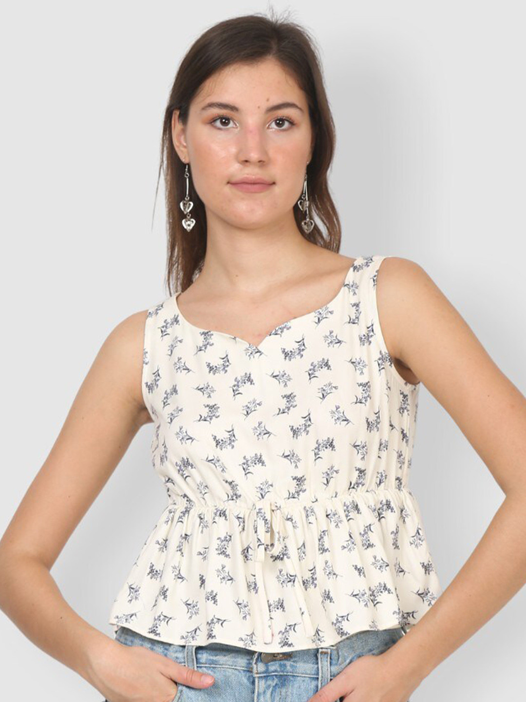 

The Label Bar Women Off White Floral Print Sleeveless Peplum Crop Top