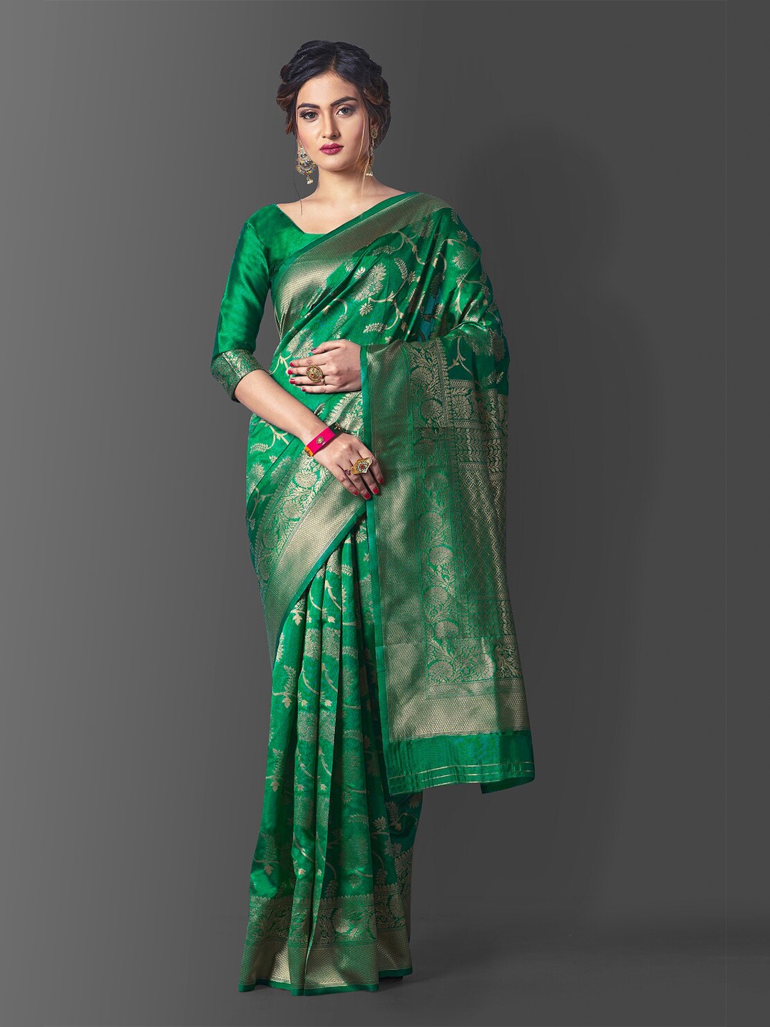 

TEREZA Woven Design Zari Pure Silk Kanjeevaram Saree, Green