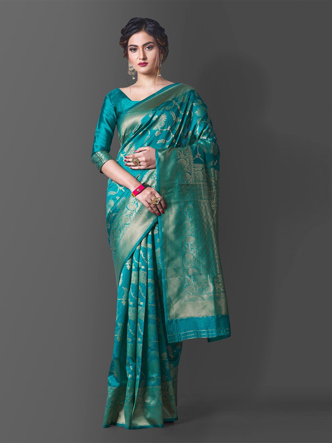 

TEREZA Sea Green & Gold-Toned Floral Zari Pure Silk Kanjeevaram Saree