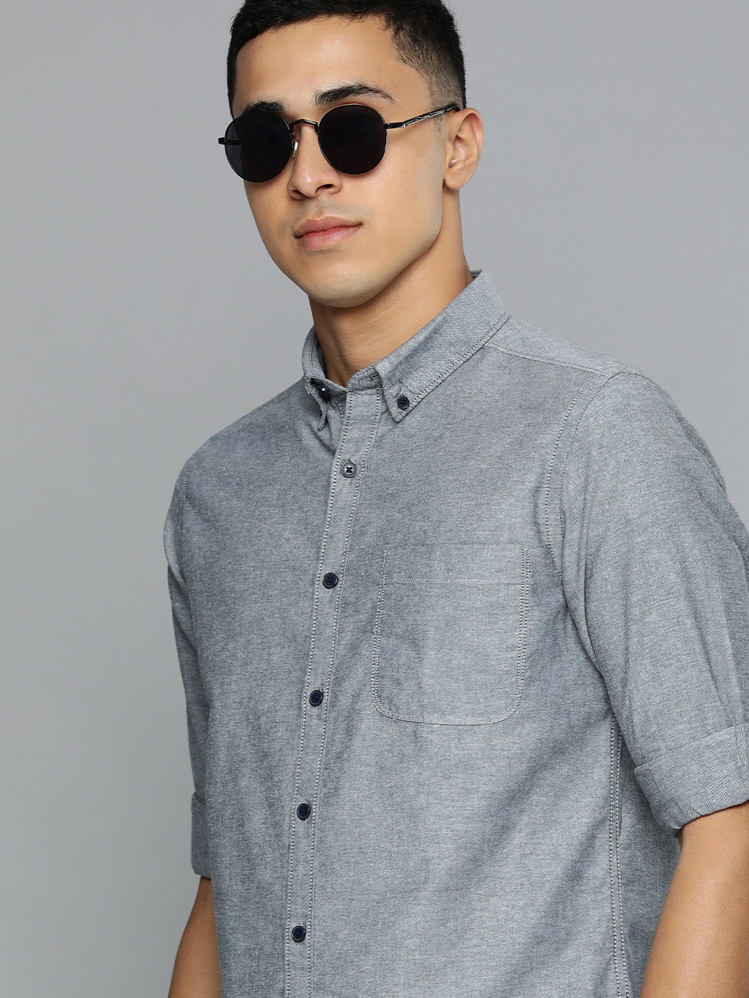 

Flying Machine Men Grey Solid Standard Slim Fit Pure Cotton Casual Shirt