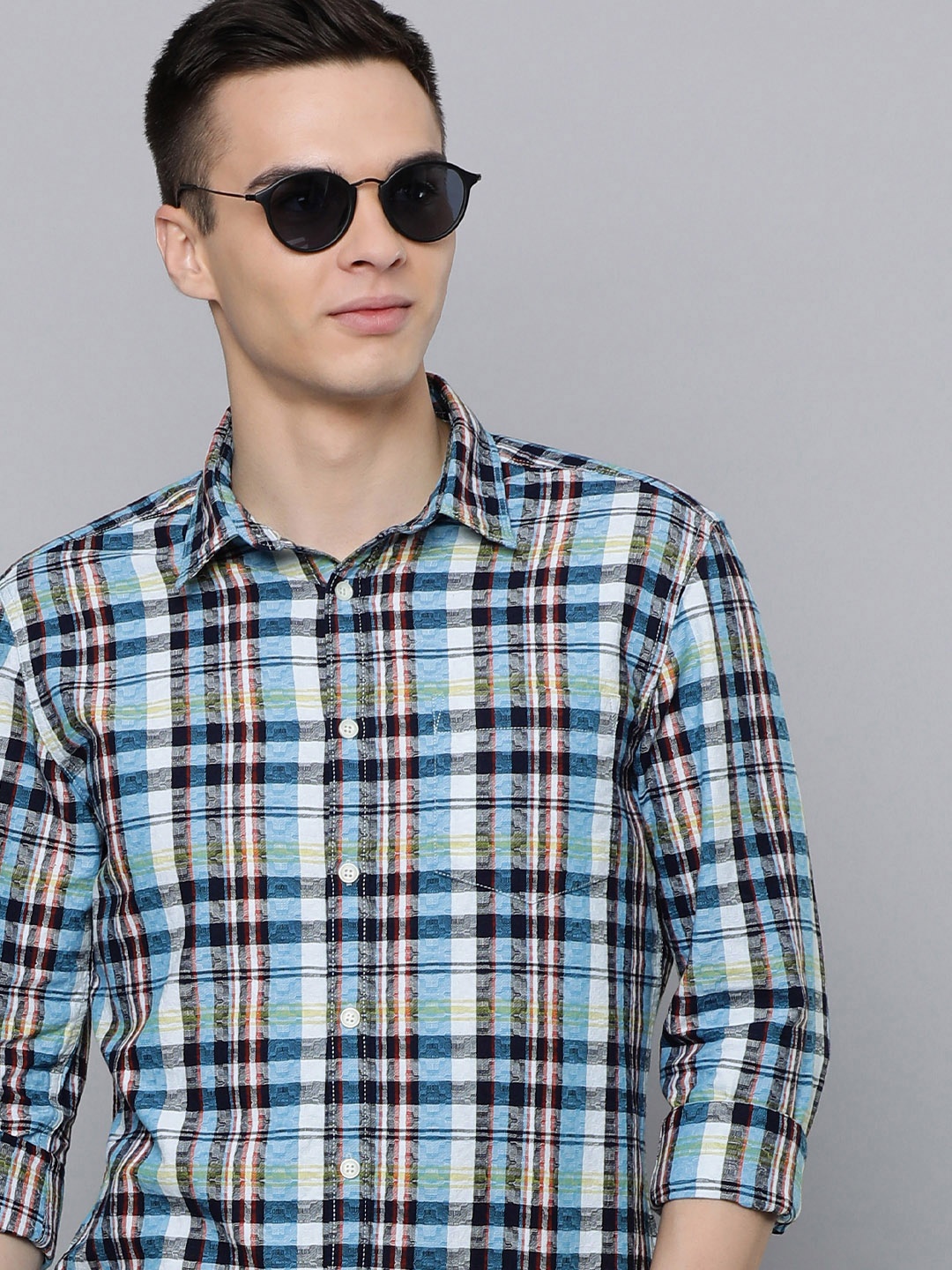 

Flying Machine Men Blue Standard Slim Fit Checked Casual Shirt