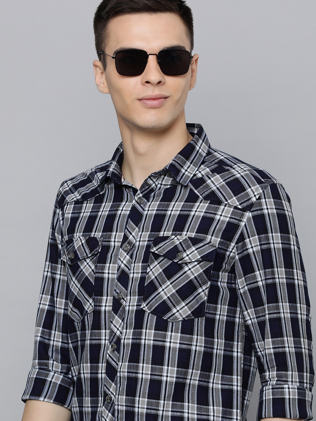 

Flying Machine Men Navy Blue & White Slim Fit Tartan Checked Pure Cotton Casual Shirt