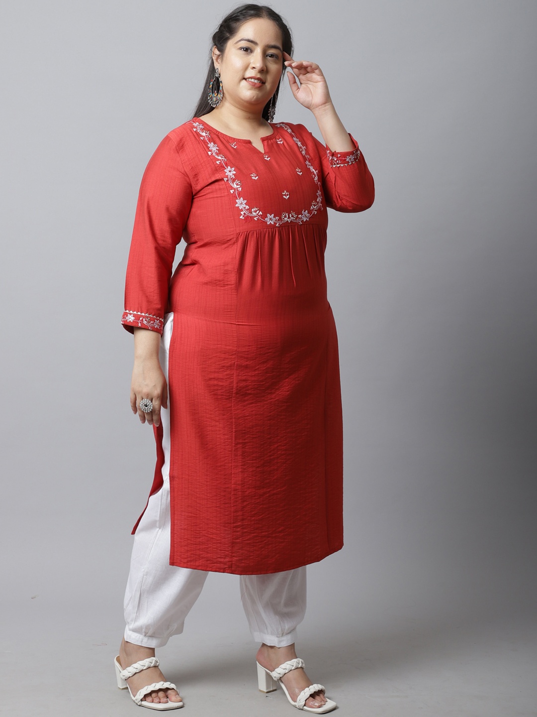 

Rajnandini Women Plus Size Red Embroidered Keyhole Neck Kurta