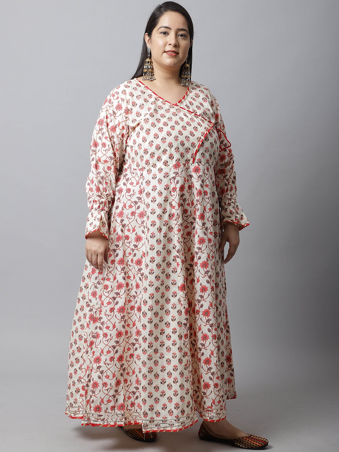 

Rajnandini Women Plus Size Off White & Red Floral Printed Anarkali Dress