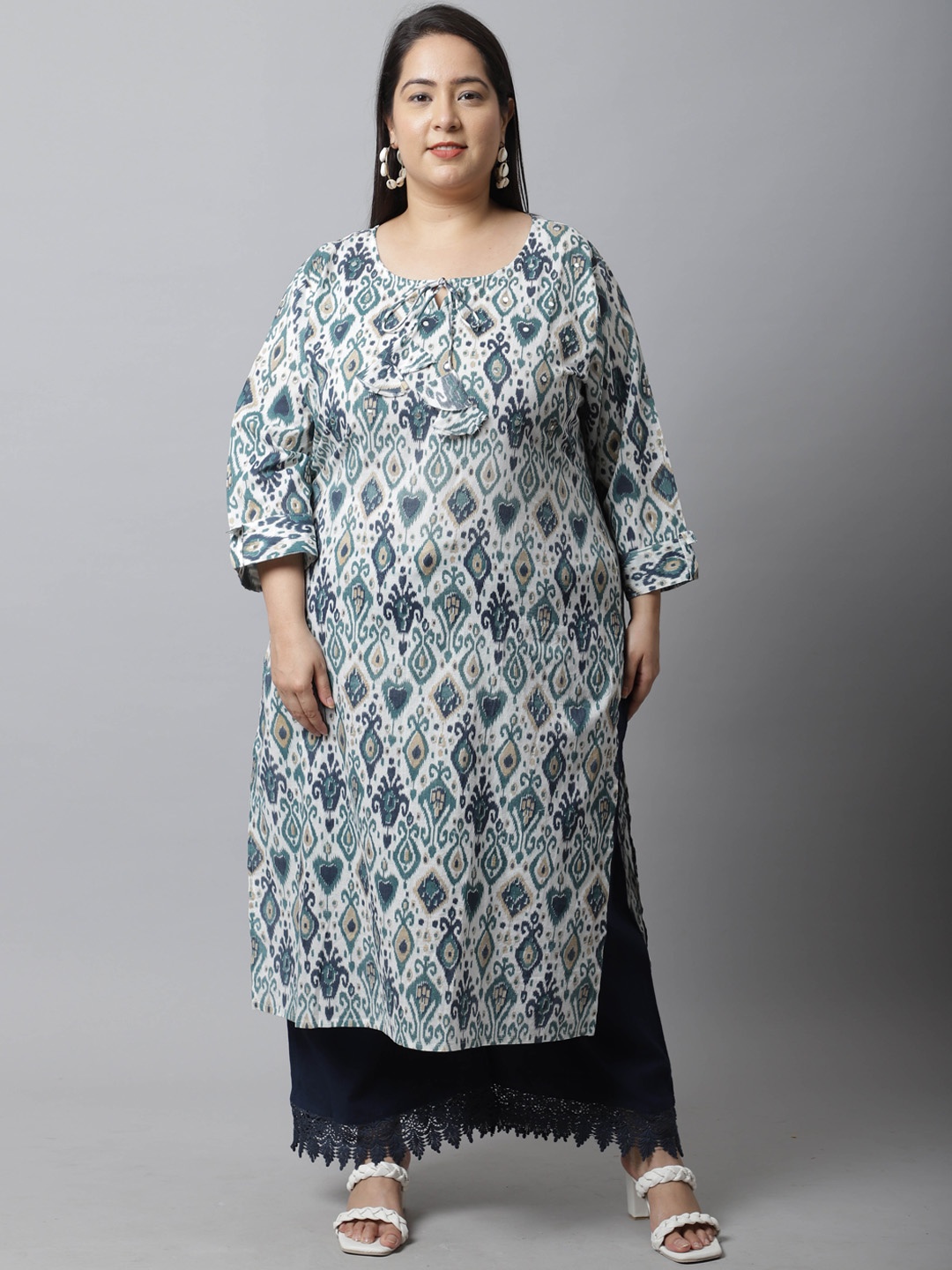 

Rajnandini Women Plus Size White & Blue Ethnic Motifs Printed Kurta